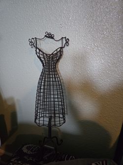 Modern Dress Jewelry Hanger
