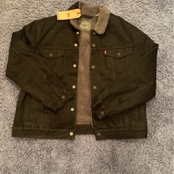 Levi’s Sherpa Trucker Jacket