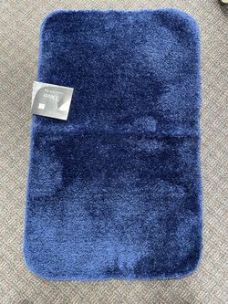 Thick Vinyl Backed Bathroom Rug