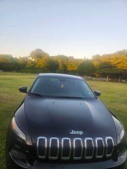 2017 Jeep Cherokee sport