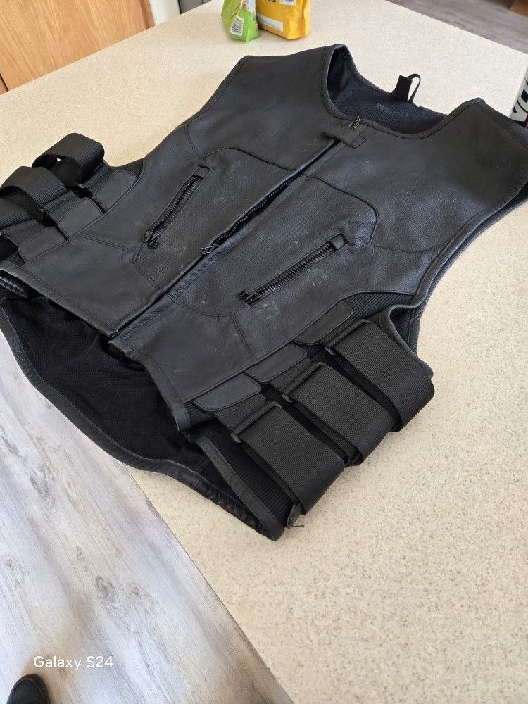 Icon Regulator Motorcycle Vest