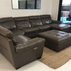 LEATHER SECTIONAL “MUST SEE”