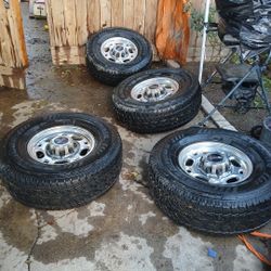 New  8 Lug  All Terirain 