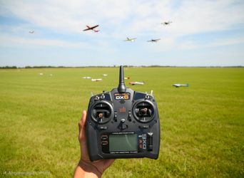 Spektrum DX6 6-Channel RC Remote