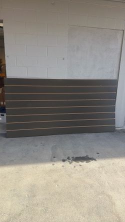 Free - Black Wide Slat Slatwall Piece