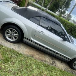 2005 Ford Mustang