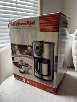 KitchenAid 10-cup Thermal Carafe Coffee Maker, model KCM1120B Brand New Never Used