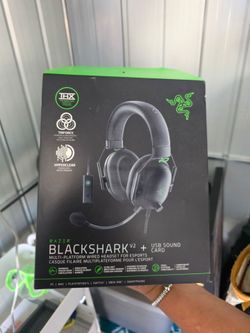 Razer BlackShark V2 Wired Gaming Headset + USB Sound Card