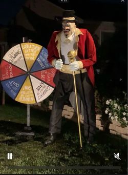 7 Ft RINGMASTER Halloween Animatronic