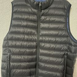 Vest 