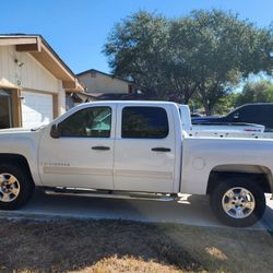 2009 Chevrolet Silverado 1500 Crew Cab