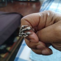 Dragon Claw Ring