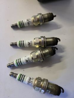 4 ngk iridium spark plugs 8th gen honda civic 06-11