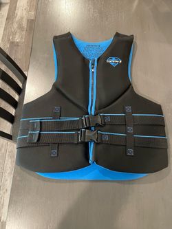 New Tommy’s water Ski vest / life jacket - size adult X-large brand New
