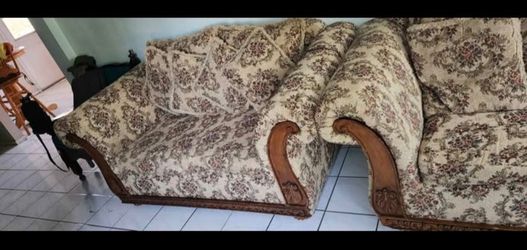 Free love seat and sofa  located ontario