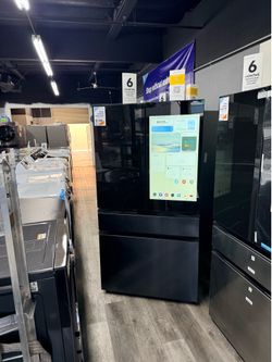 👑 Samsung - Bespoke 29 cu. ft. 4-Door French Door Refrigerator with AI Family Hub+ - Charcoal Glass & Black/Charcoal👑