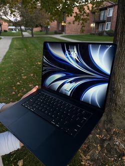 2023 MacBook Air 15" M2 256GB - Midnight