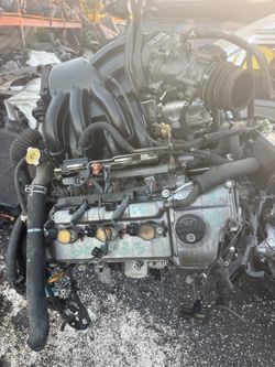 Parts 2005 Toyota Sienna 3.3 Engine $1100