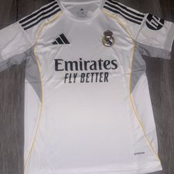 Real Madrid Home Kit 25/26 Size S