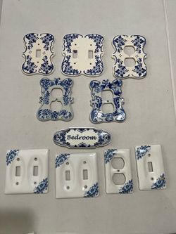 Vintage Delft Blue Ceramic Outlet Plate Cover – Hand-Painted Dutch Tile Wall Plate and Door Sign