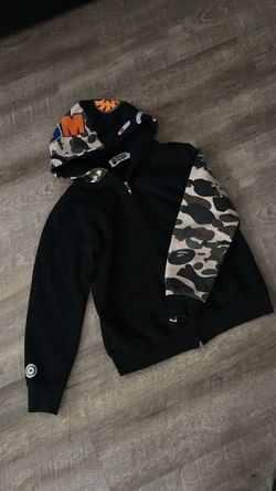 Bape Hoodie Size m