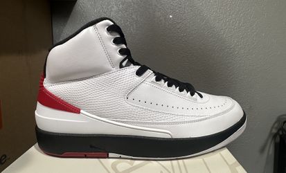 Jordan 2 Retro Chicago Size 10