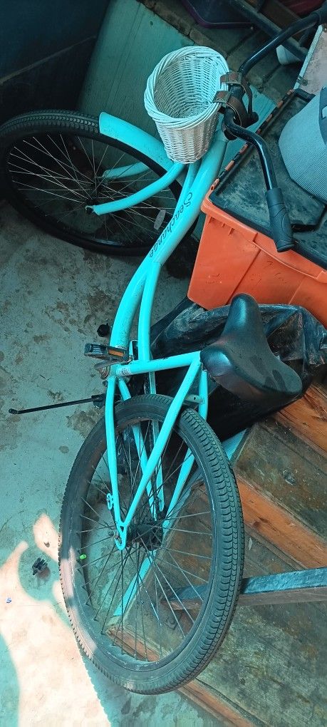 3 Beach Cruisers 1- 26 In Blue Bike
