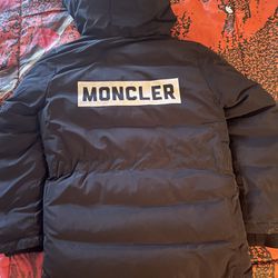 Moncler Womans Puffy Jacket