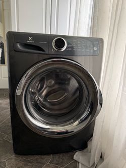 Electrolux LuxCare Wash Dark Gray Front Load Washer