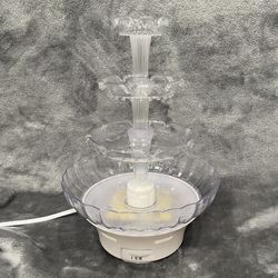 Wilton Fanci Flow Fountain