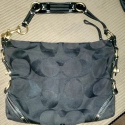 Medium Signature COACH Hobo Shoulder Bag