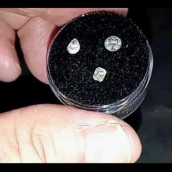 Natural Clear White Cut Diamonds 