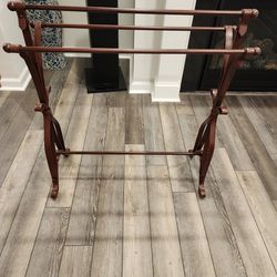 Wrought Iron Blanket/Quilt Rack or Towel Stand