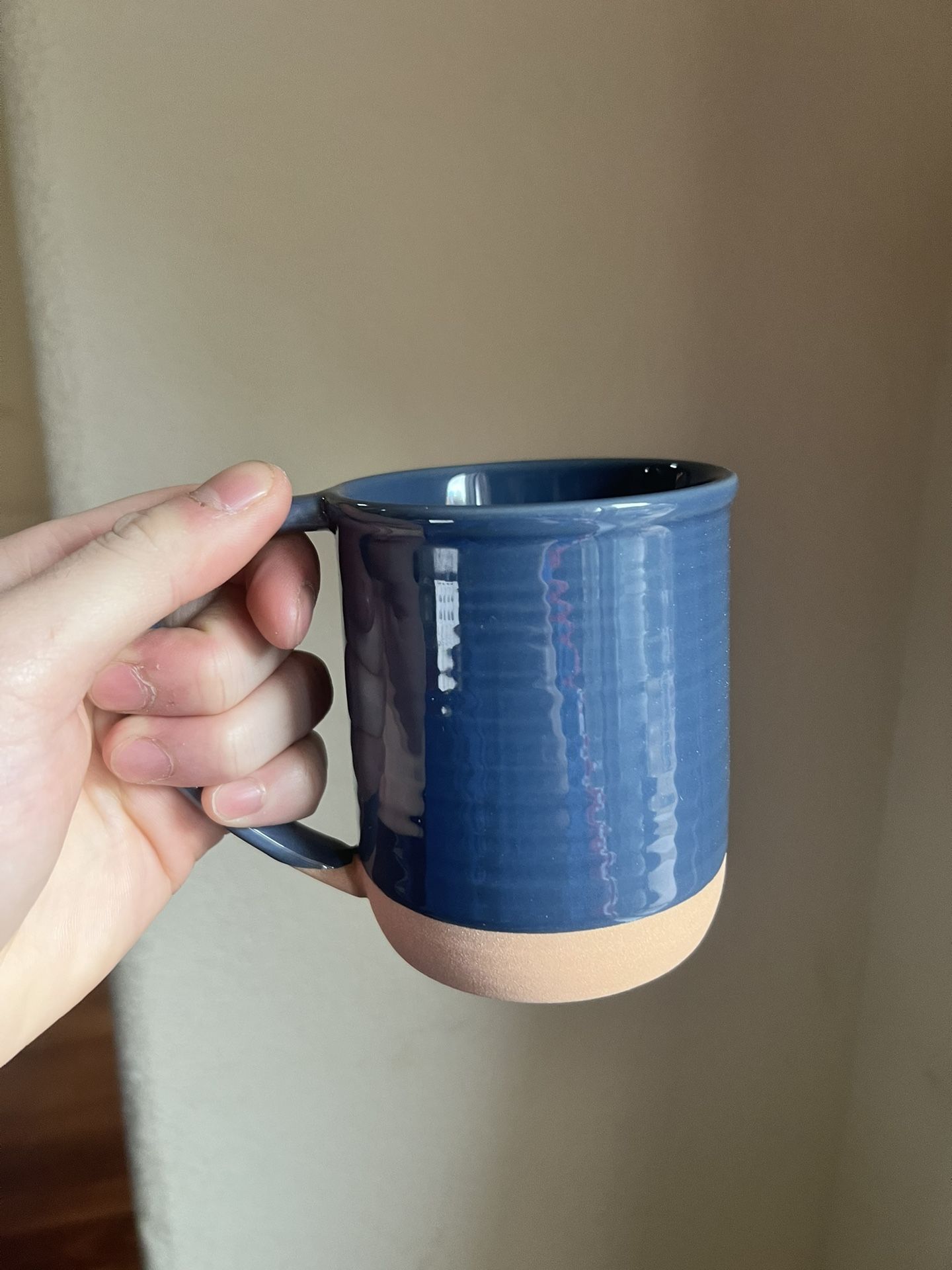 EVERYDAY HOME ESSENTIALS DENIM STONEWARE COLLECTION 4x 12 OZ MUGS DISHWASHER AND MICROWAVE SAFE PRICE NEGOTIABLE