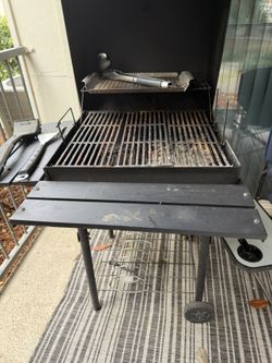 Free BBQ Pit Must Come Pick It Up