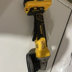 DEWALT 20V Max XR Cordless Brushless 4.5 In. Tool With Battery