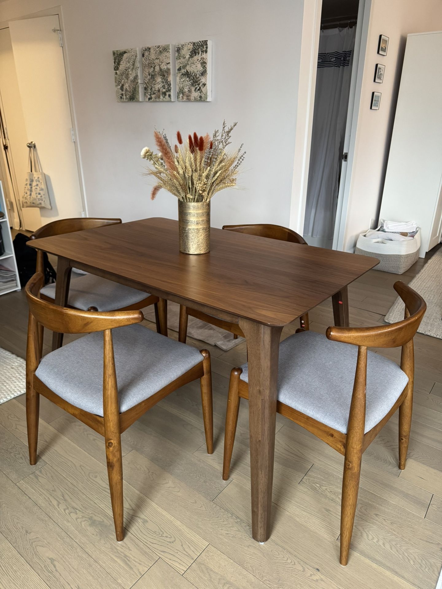 Dining Table And Chairs