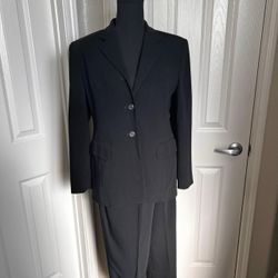 Vintage Jones New York Black 2 pc Lined Pantsuit w Pockets Size Petite 8