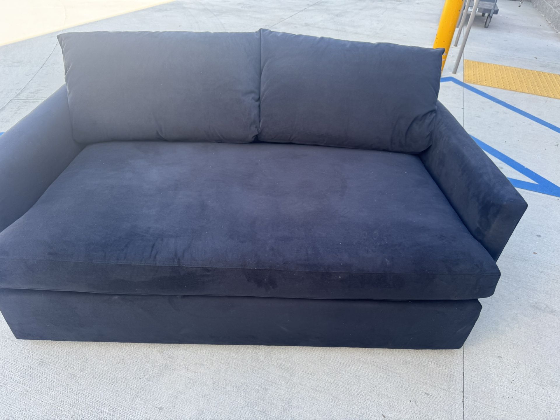 Crate&barrel Sofa $275( Black Color) Great condition