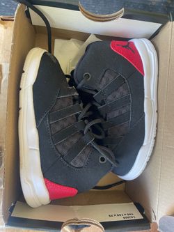 Toddler nike shoes