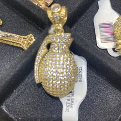 Medium Grenade Pendant 