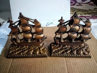 Vintage Pair Cast Iron Book Ends