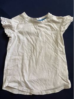 Girls shirts size 4T