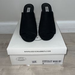 Steve Madden Black Mule
