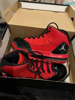 Jordan Max Aura Sneakers