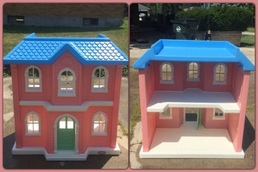 Vintage MY SIZE Barbie Dollhouse LITTLE TIKES for Sale in Dayton OH OfferUp