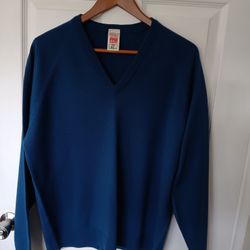 Vintage St Michaels.v Neck Sweater 