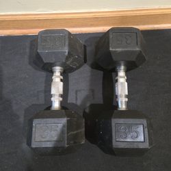 Used 35lb Rubber Hex Dumbbells 