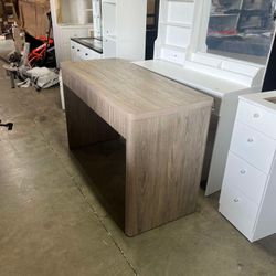 Palmera 47.5" Wide Rectangular Fluted Desk in Alder White