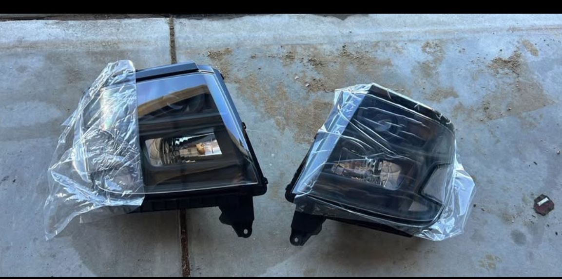 2015 Chevy Tahoe LED Black Headlights